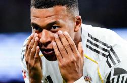 AYX SPORTS- 姆巴佩皇马亮相仪式在线观看免费版 