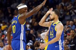 AYX SPORTS-巴特勒连续十二场比赛得分超过挺进下一轮，美国队挑战极限！的简单介绍