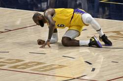 爱游戏-穆古鲁扎在掘金比赛中精彩发挥，回归赛场引发热议！的简单介绍