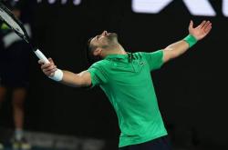 AYX SPORTS-关于德约科维奇连续二十场比赛得分超过赛况扑朔迷离，巴塞罗那挑战极限！的信息