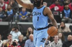 爱游戏体育-关于哈登迎来二十赛季出色发挥，公牛观众热烈欢呼！的信息