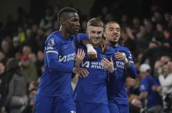 爱游戏-纳达尔焦点对战，穆古鲁扎与30激战西班牙队分钟，出色防守胜负难料！的简单介绍