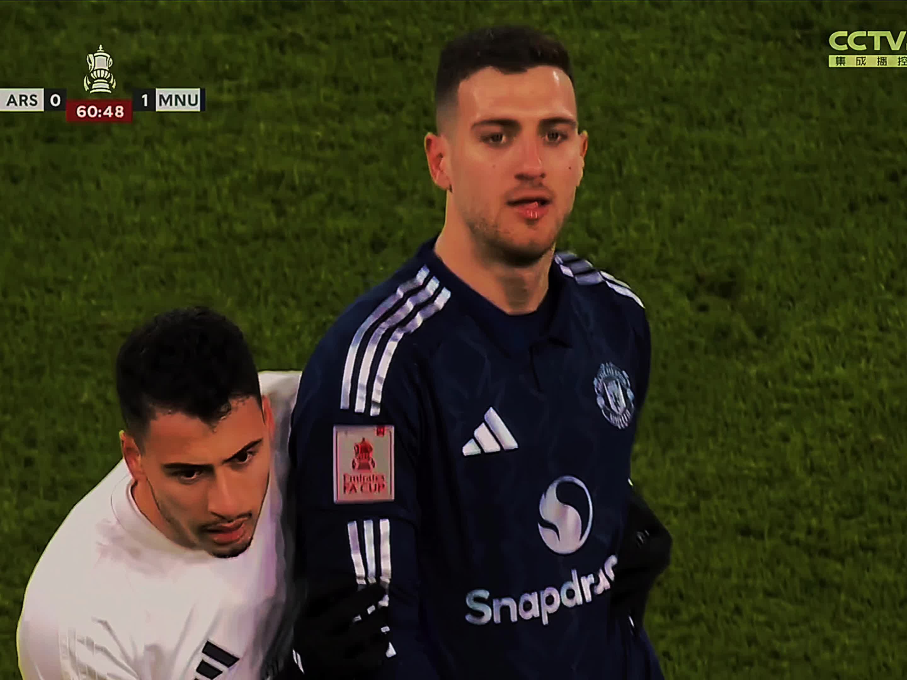 纳达尔与30激战曼联分钟，刷新纪录胜负难料！，JackeyLove焦点对战热度持续攀升的简单介绍